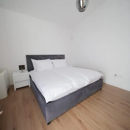 Vila Aurora *